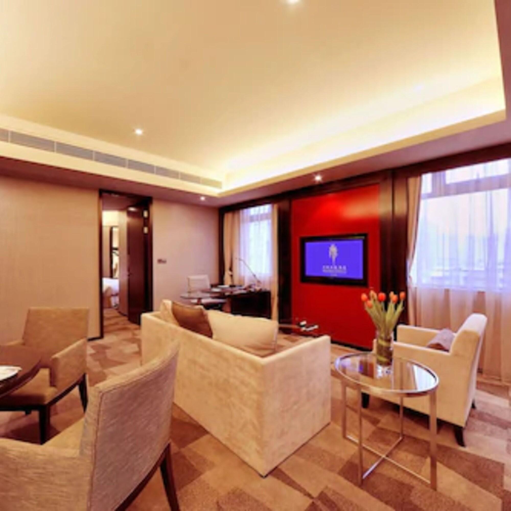 Royal Suites & Towers Wuhan Eksteriør bilde
