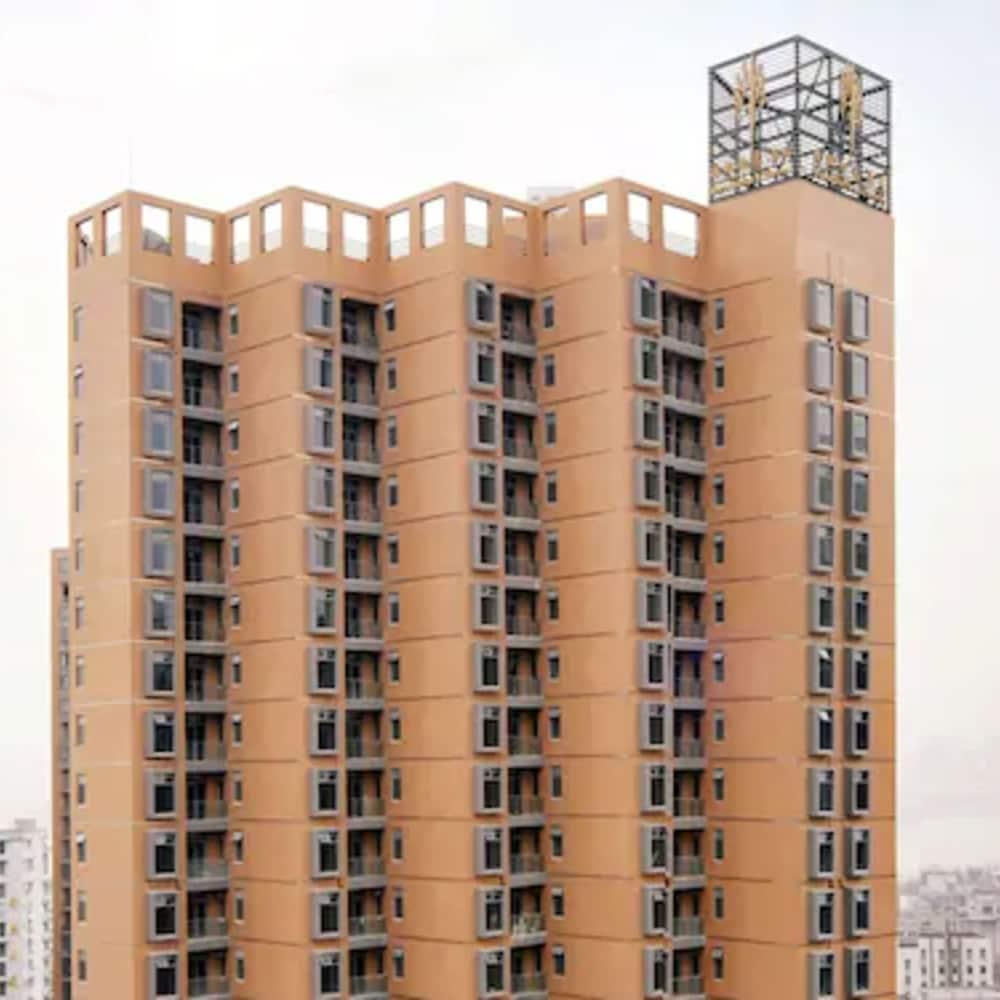 Royal Suites & Towers Wuhan Eksteriør bilde
