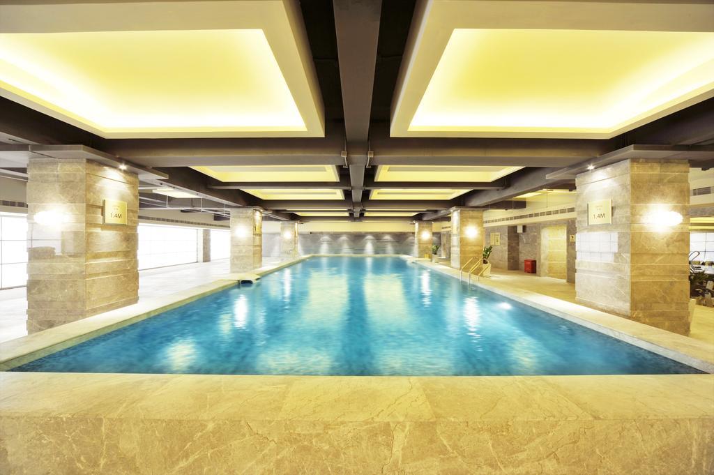 Royal Suites & Towers Wuhan Eksteriør bilde